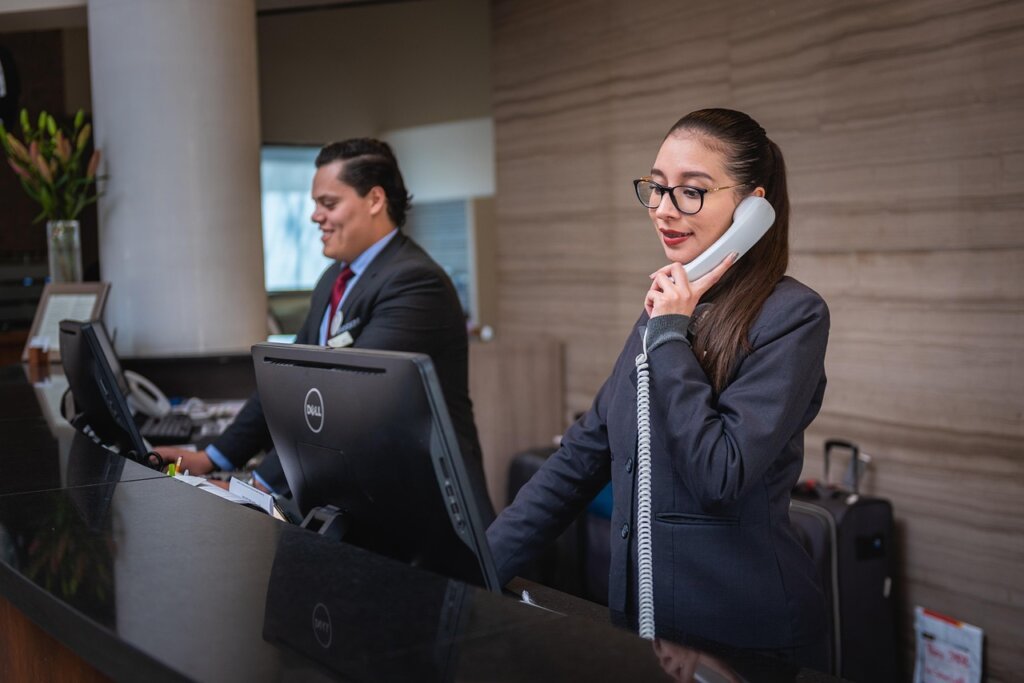 person calling customer service hotline for small business inquiry